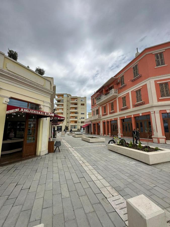 Central Charm Apartments Vlore Ngoại thất bức ảnh