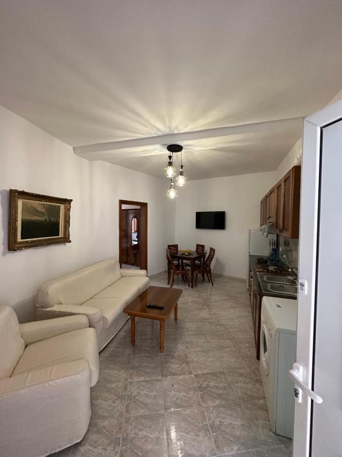 Central Charm Apartments Vlore Ngoại thất bức ảnh